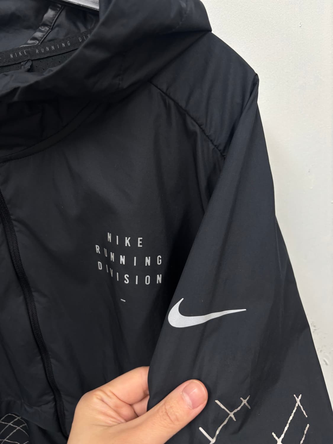 나이키 후드 윈드브레이커       상품이미지4
