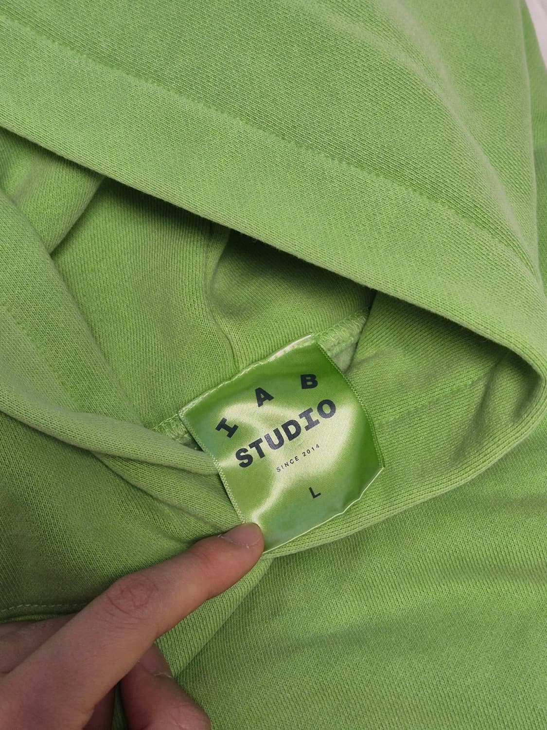 아이앱 스튜디오 후드티 상품이미지4