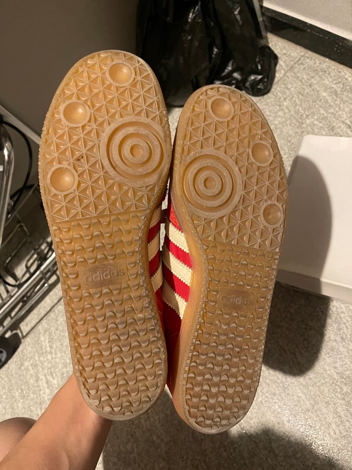 아디다스 x 웨일즈보너 삼바 레드 상품이미지2