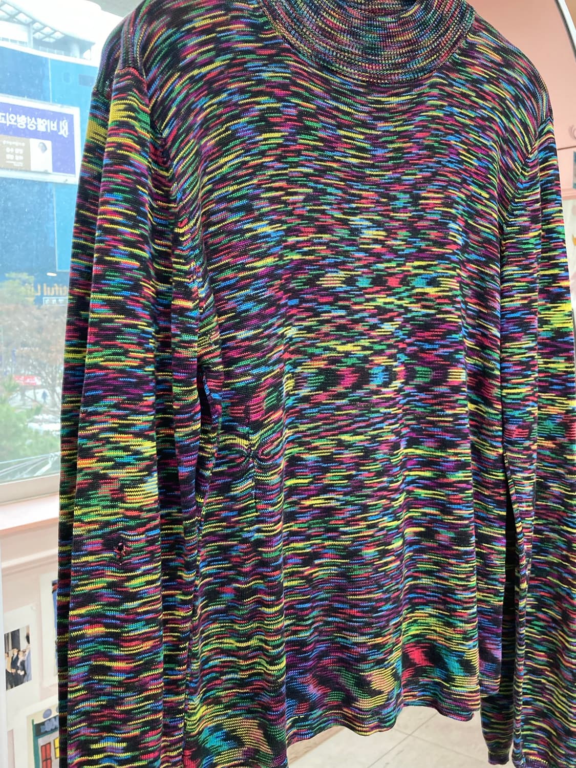 홀로그램 매직아이 그래픽 니트 상품이미지4