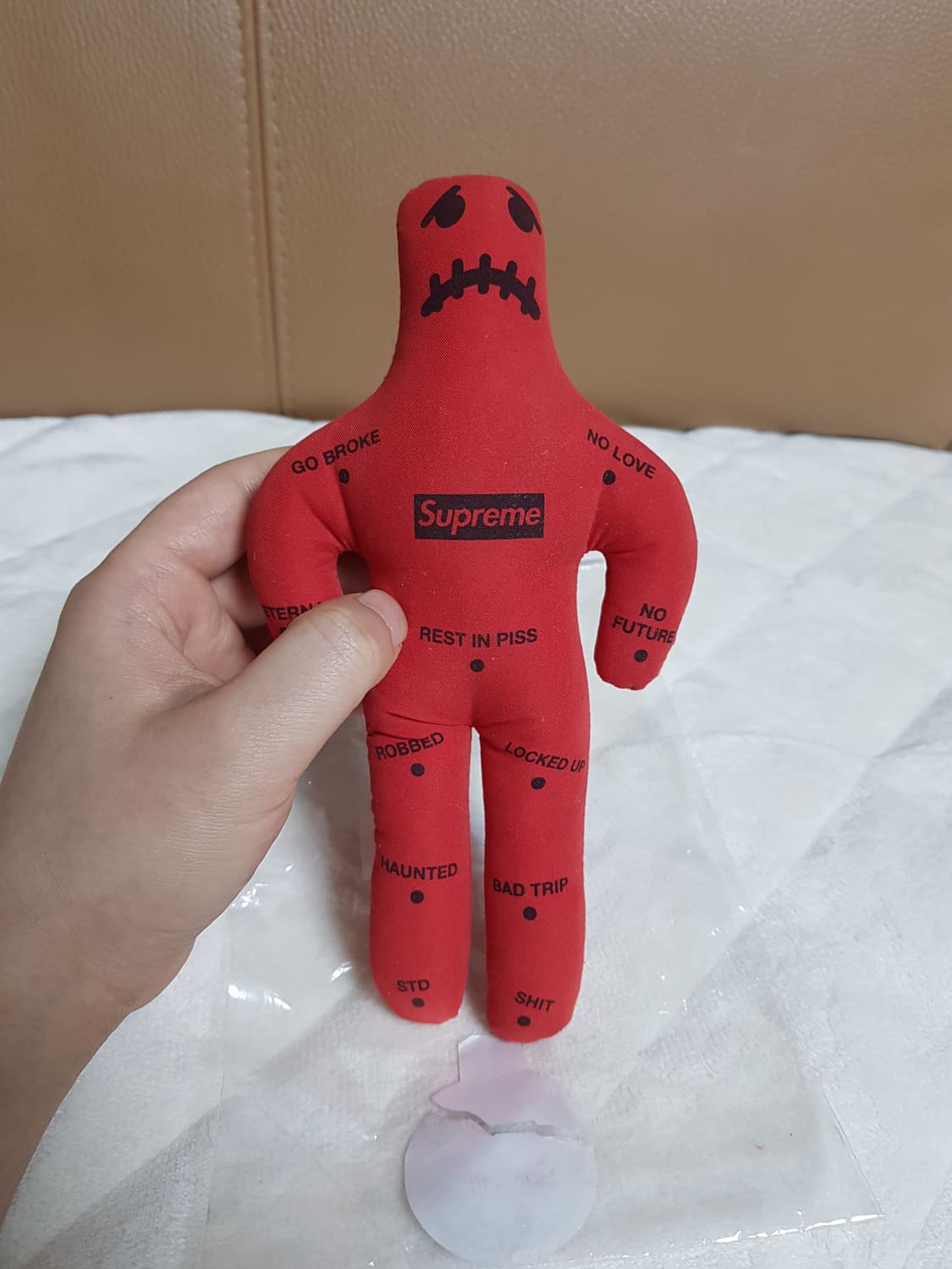 슈프림 부두 돌 인형 레드 19FW 상품이미지3