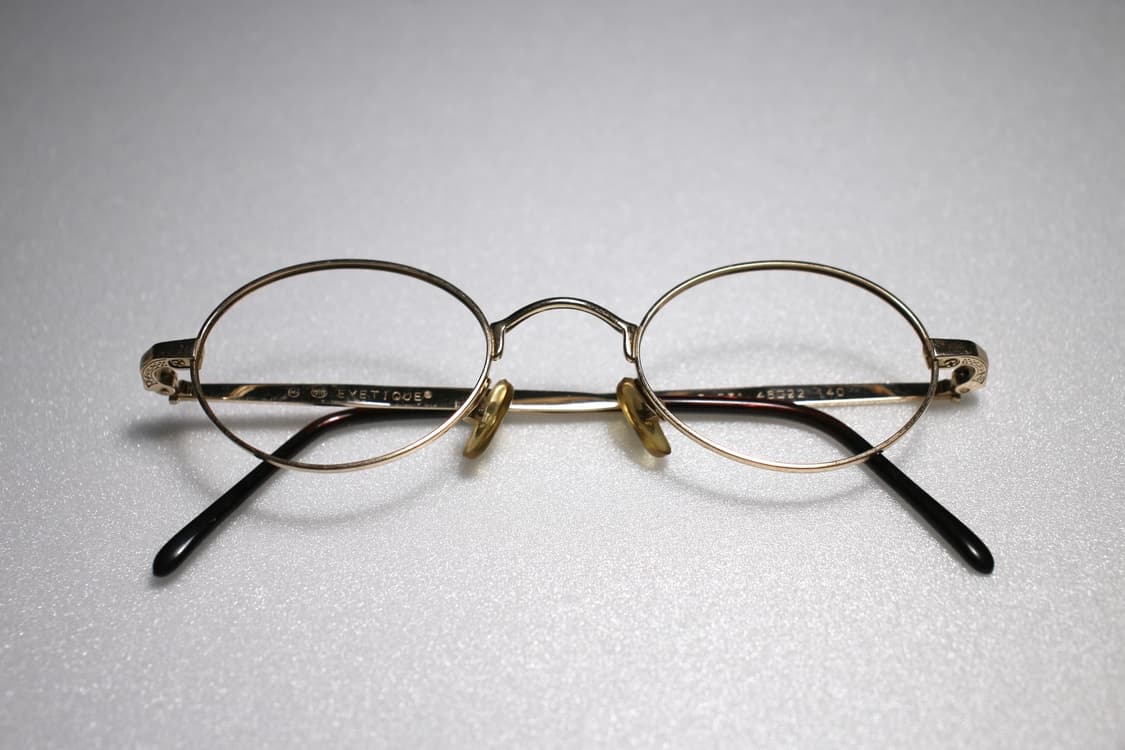 EYETIQUE 로고 디테일 안경 상품이미지1