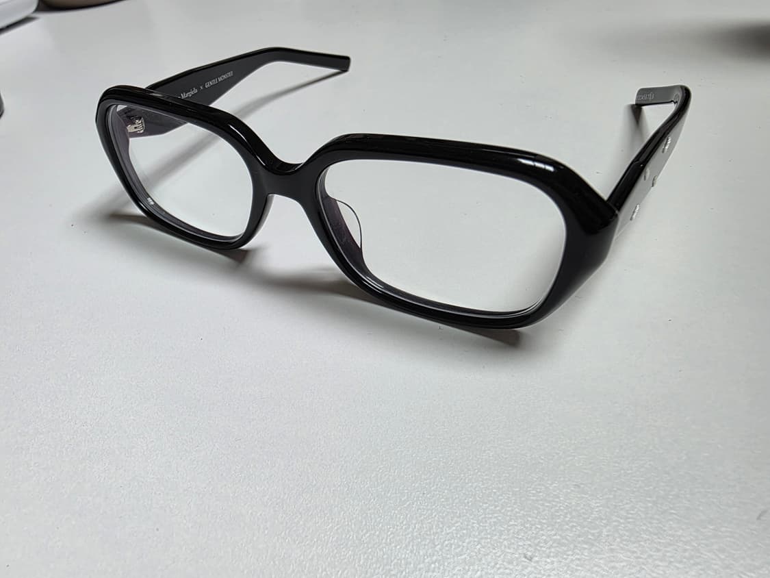 젠틀몬스터 마르지엘라  MM212 블랙 상품이미지1