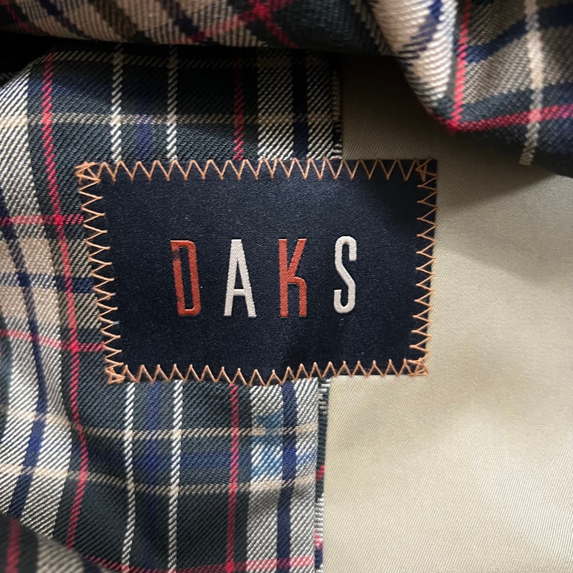 닥스 여성 체크안감 배색 카라 싱글 트렌치 맥코트 [카키] 85-160 상품이미지4