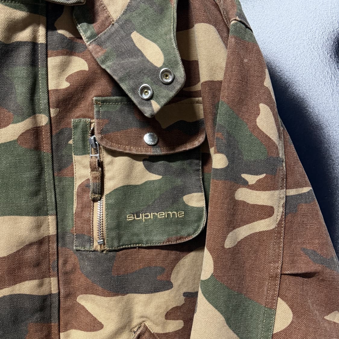 SS23 슈프림 캔버스 클립 자켓 탄 카모 상품이미지4