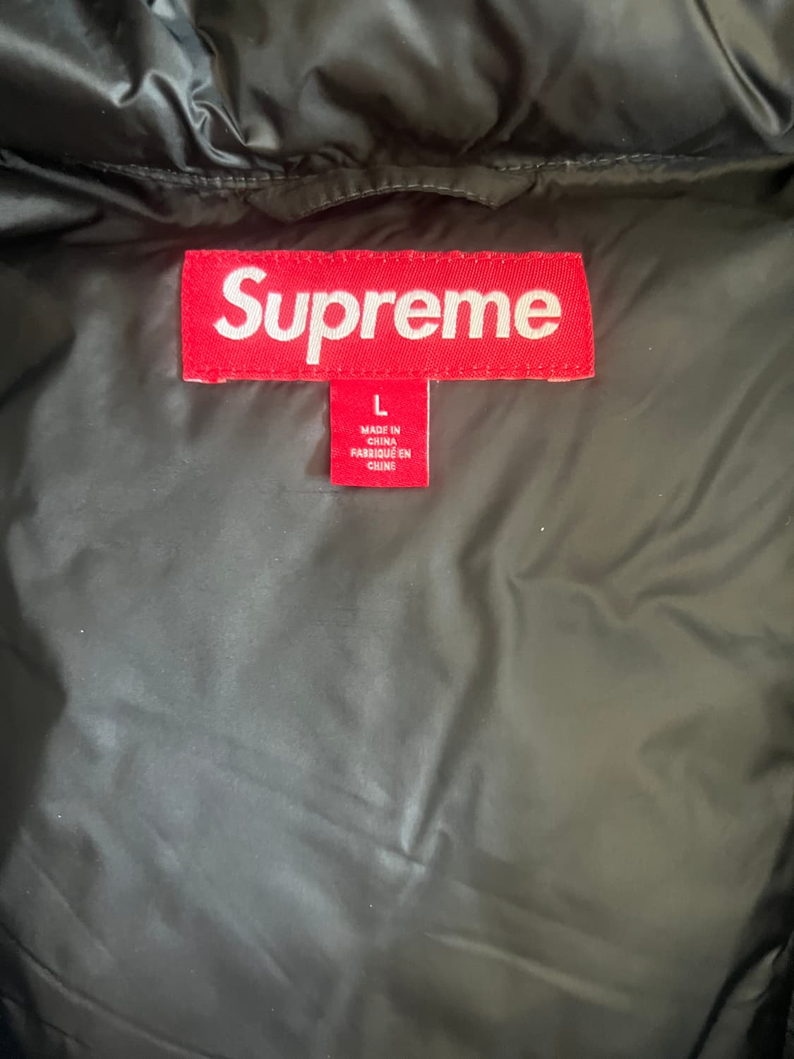 슈프림 마이크로 다운 하프 집 후드 풀오버 블랙 - 25FW 상품이미지4