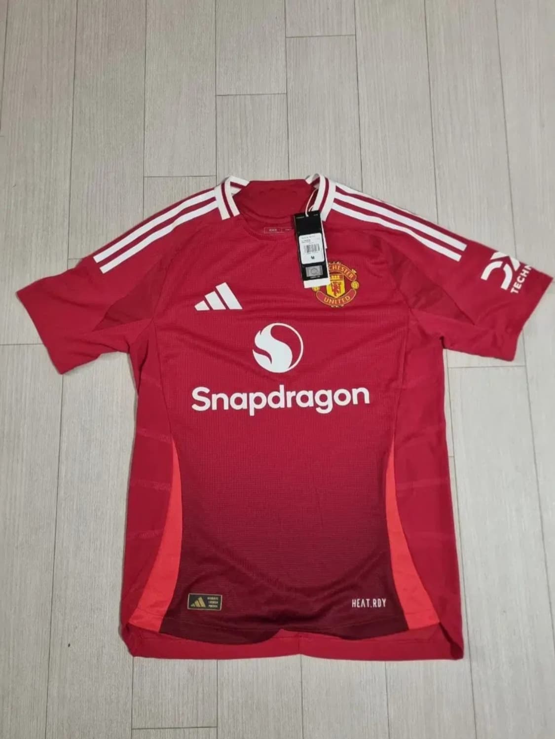 24-25 맨유 홈 어센틱 상품이미지1