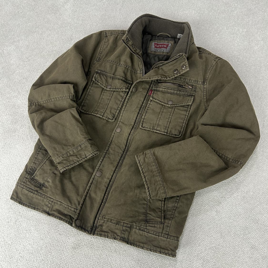 리바이스 퀄팅 카키 자켓  상품이미지1