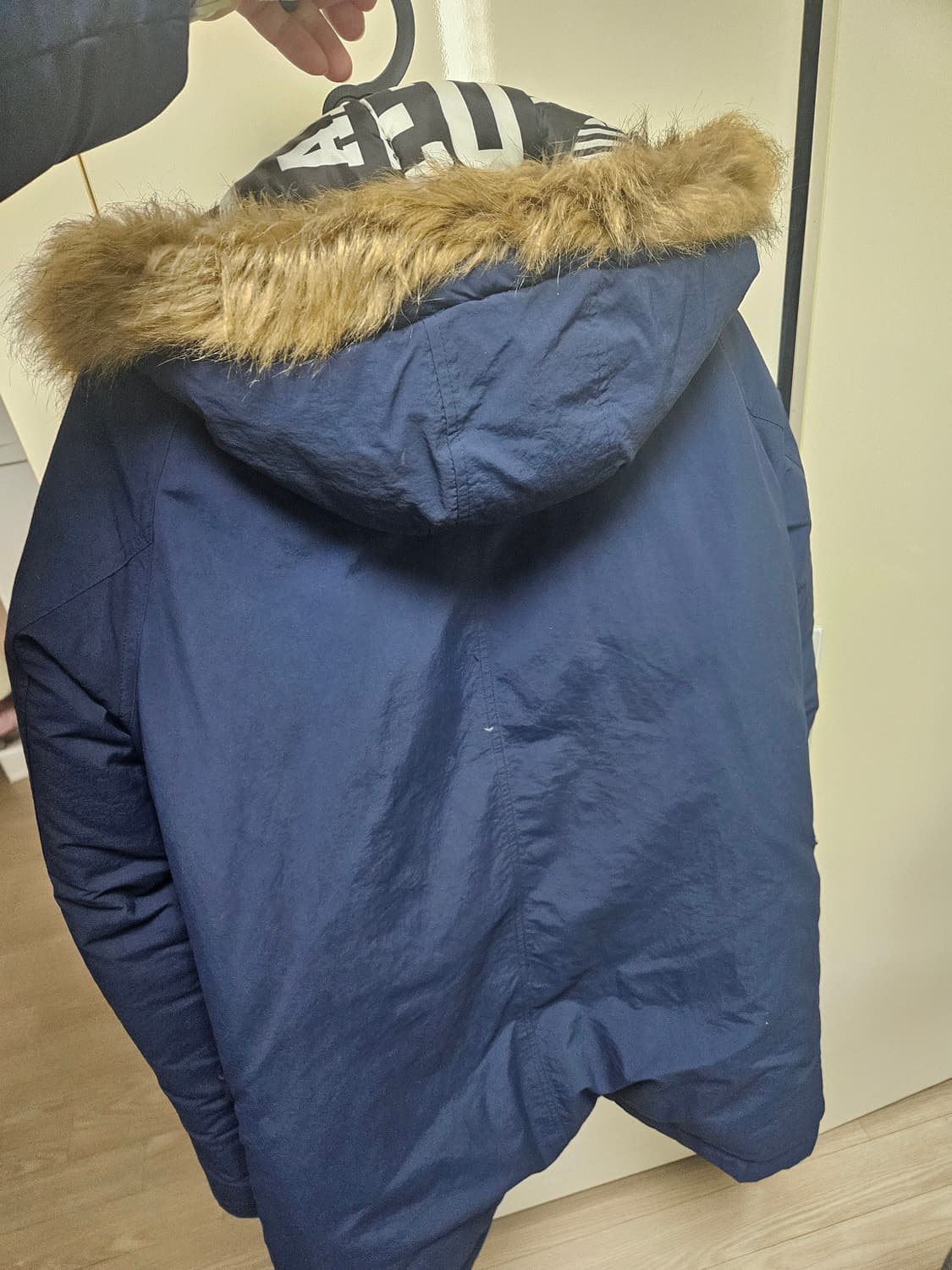 아디다스 빅패치 다운패딩 110 사이즈 팝니다 상품이미지1