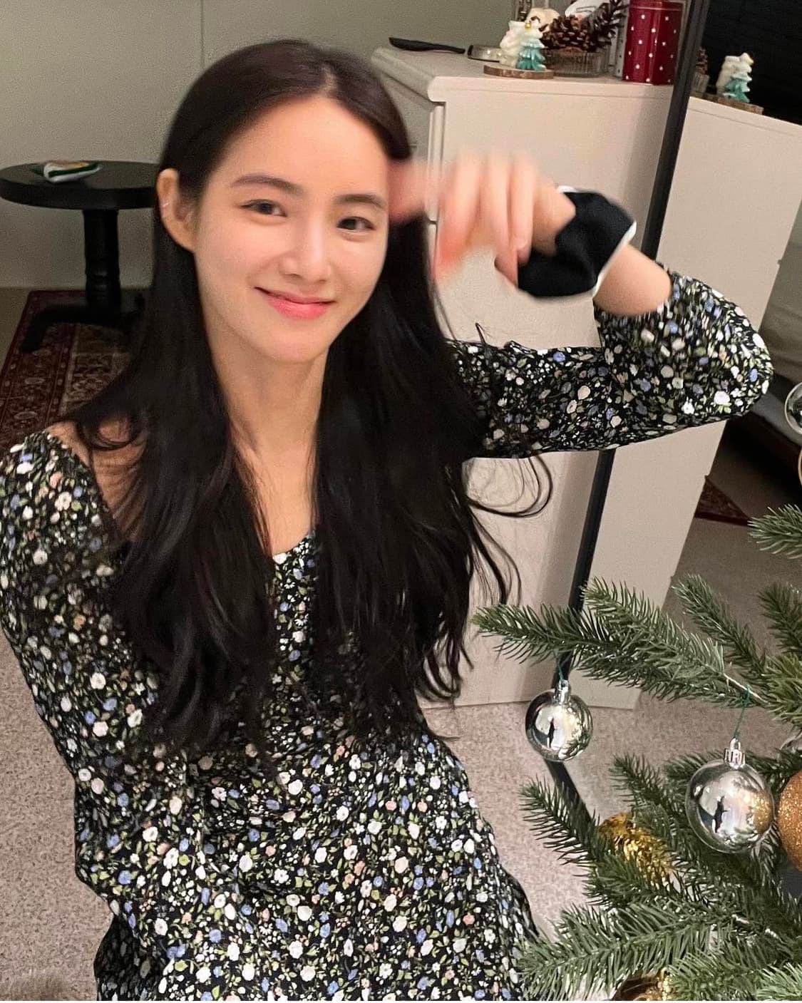 홍수주 고윤정 리포메이션 mochi dress 드레스 상품이미지3