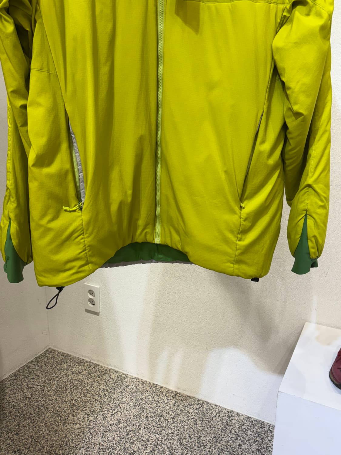 아크테릭스 아톰 후디자켓 상품이미지3