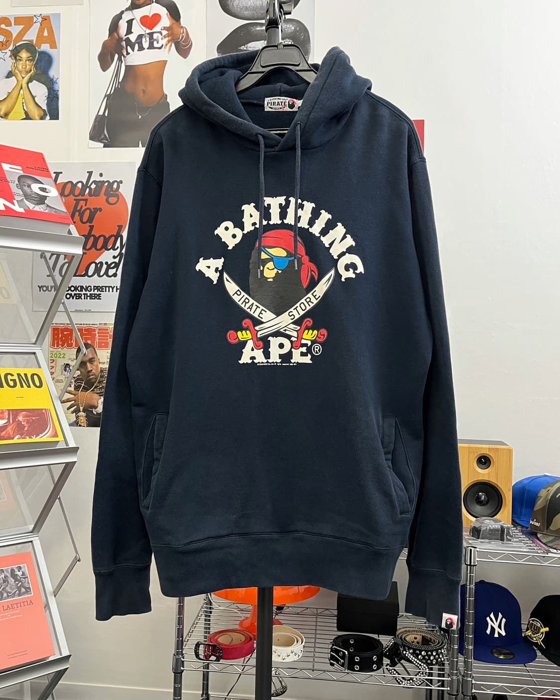 베이프 PIRATES 해적 컬리지 로고 네이비 후드티 상품이미지5