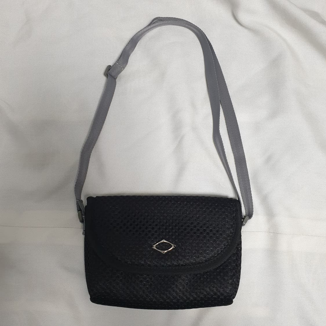 미스치프 쿠션 미니 크로스백 상품이미지2