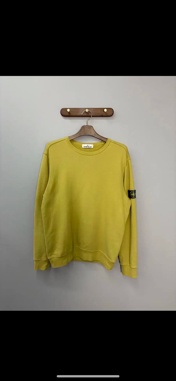 스톤아일랜드 와펜로고 머스타드 스웻셔츠 H1065 상품이미지2