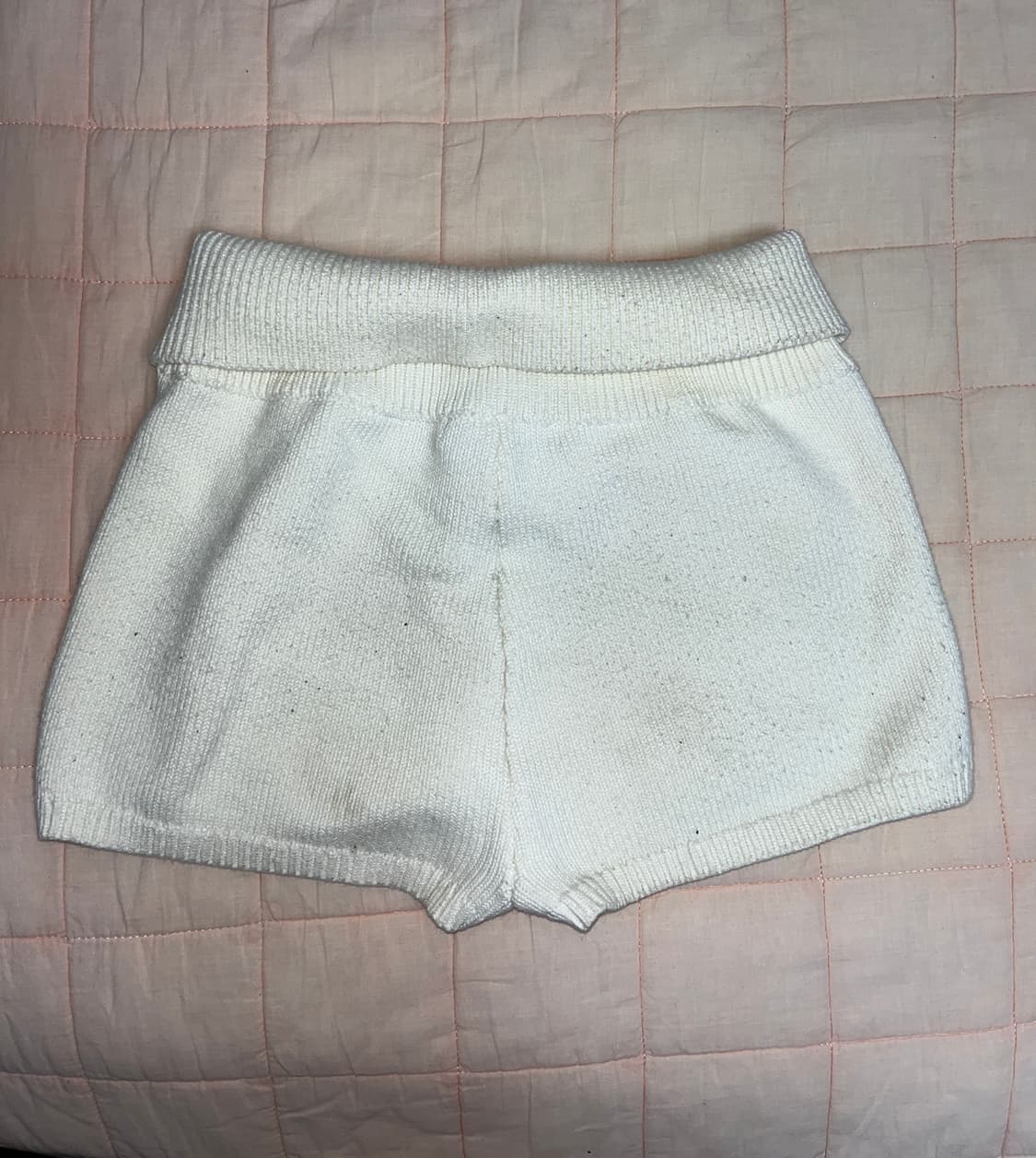 브랜디멜빌 화이트 니트 마이크로쇼츠 상품이미지2