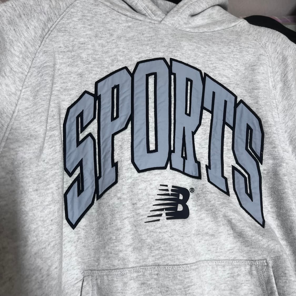 [L] 뉴발란스 공용 NB SPORTS 오버핏 기모 후드티 상품이미지7