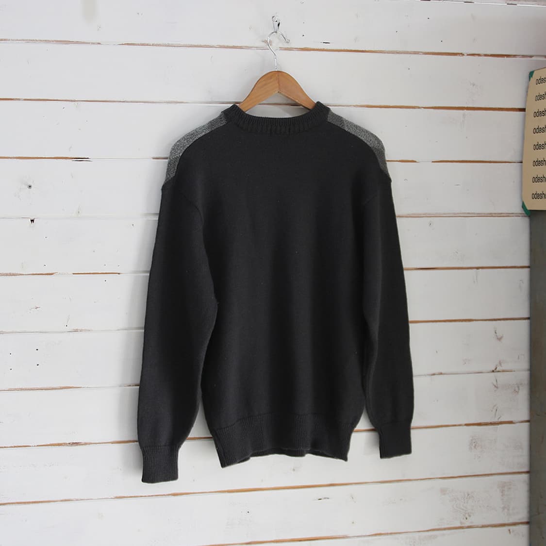 (착용컷) 90's MCM 패턴 니트 (남성용 98~100) 상품이미지3