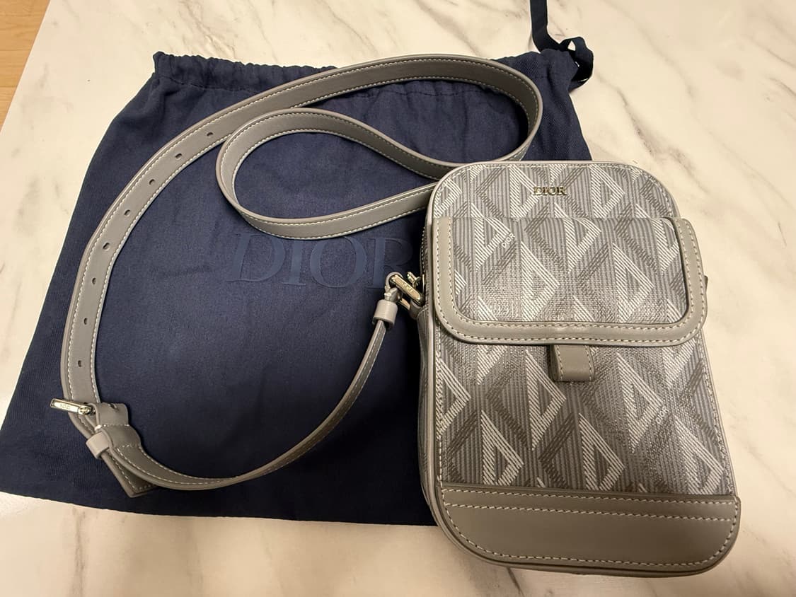 디올 다이아몬드 크로스백 상품이미지1