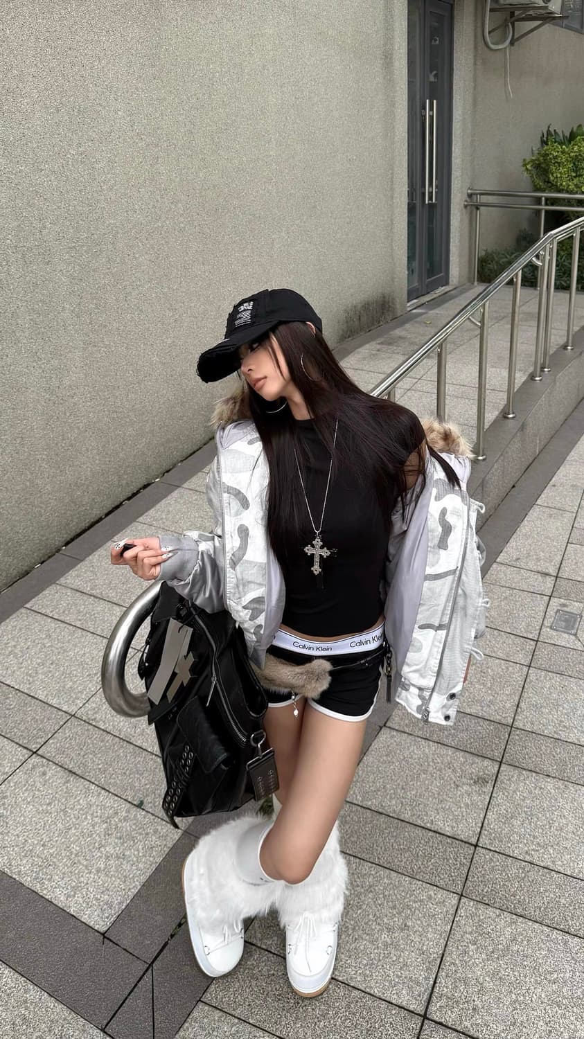 Wolfstar Camo Fur Bomber 상품이미지4