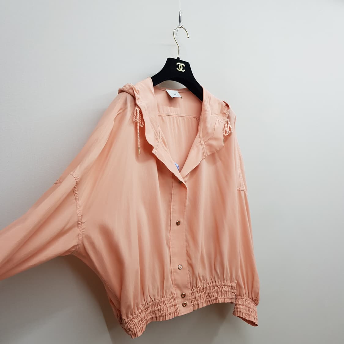 오즈세컨 2021 백 자수 후드 점퍼 S사이즈 상품이미지3