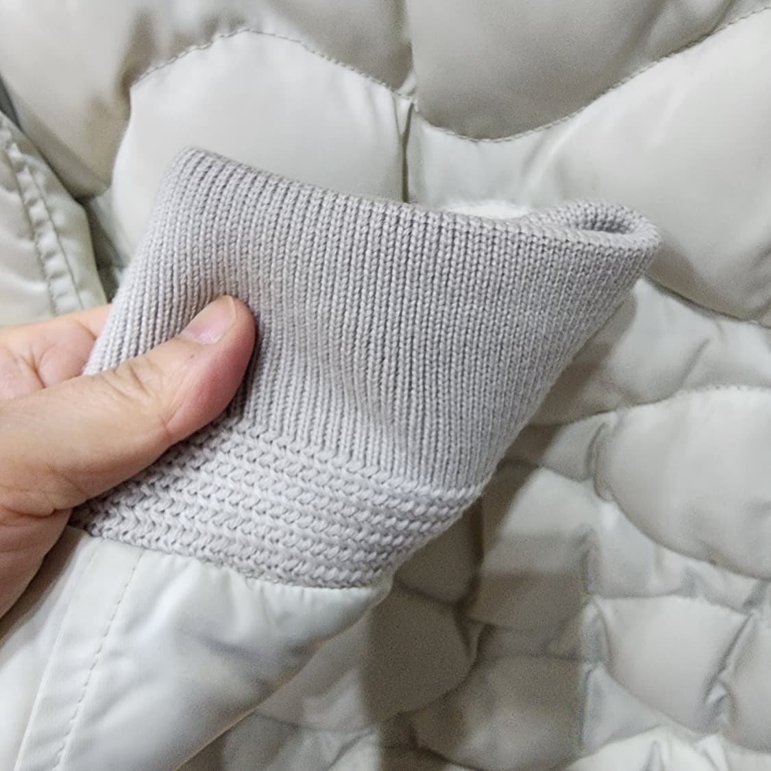 몽클레어 들라그랑쥬 레더 패딩 5사이즈 상품이미지7