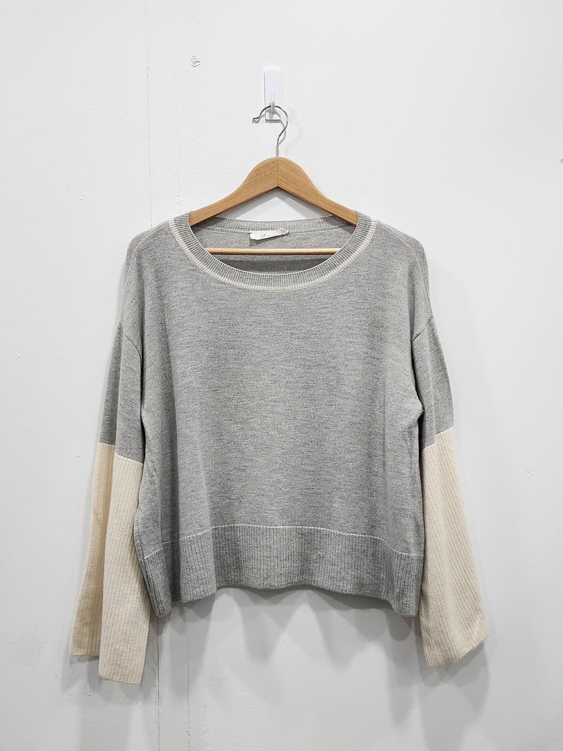 [F] 르윗 Lewitt 울 100% 니트 여성 프리사이즈 상품이미지1