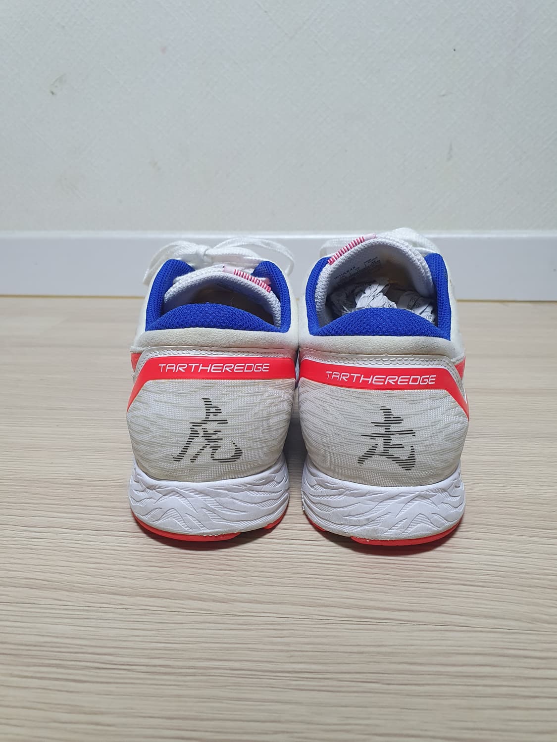 아식스 타사엣지 러닝화 285 상품이미지5