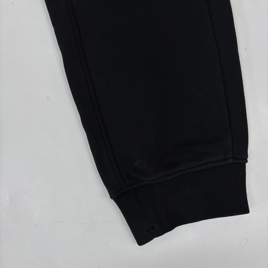 스톤아일랜드 조거 팬츠 상품이미지4