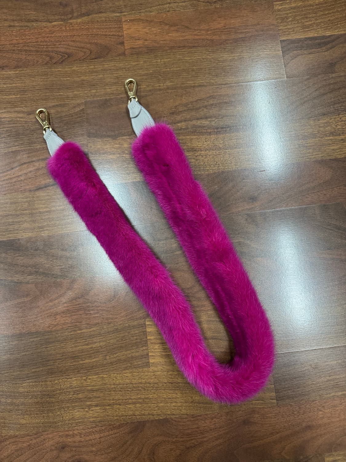 핫핑크 밍크스트랩 상품이미지1