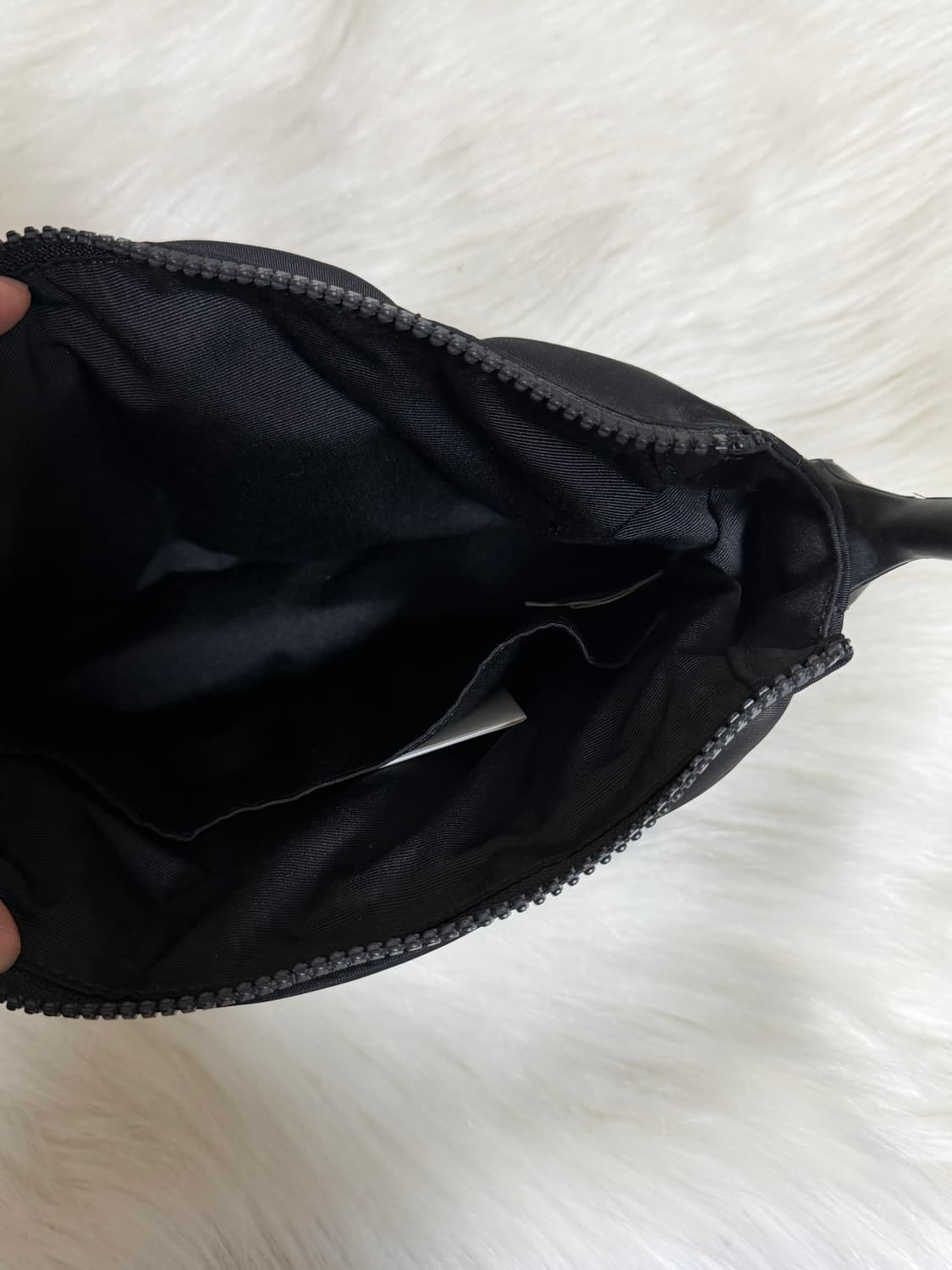 Heaven by marc jacobs헤븐바이마크제이콥스 숄더백 블랙 상품이미지8