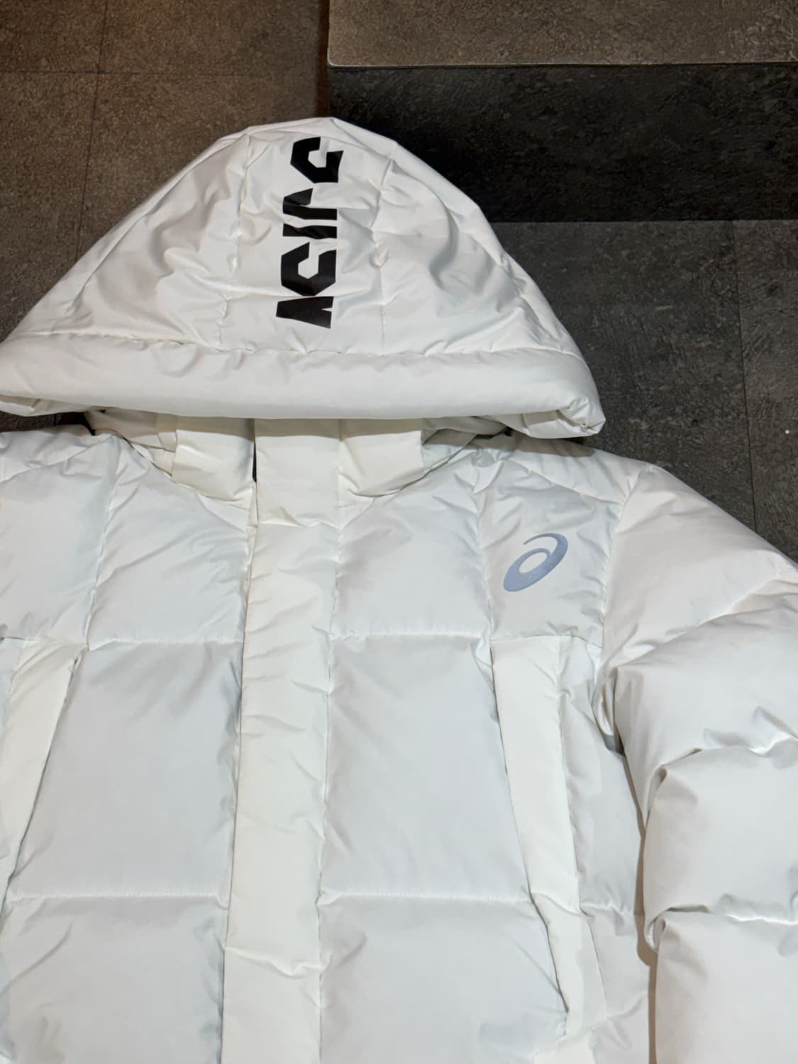 아식스 롱패딩 구스다운 화이트 S사이즈 상품이미지4