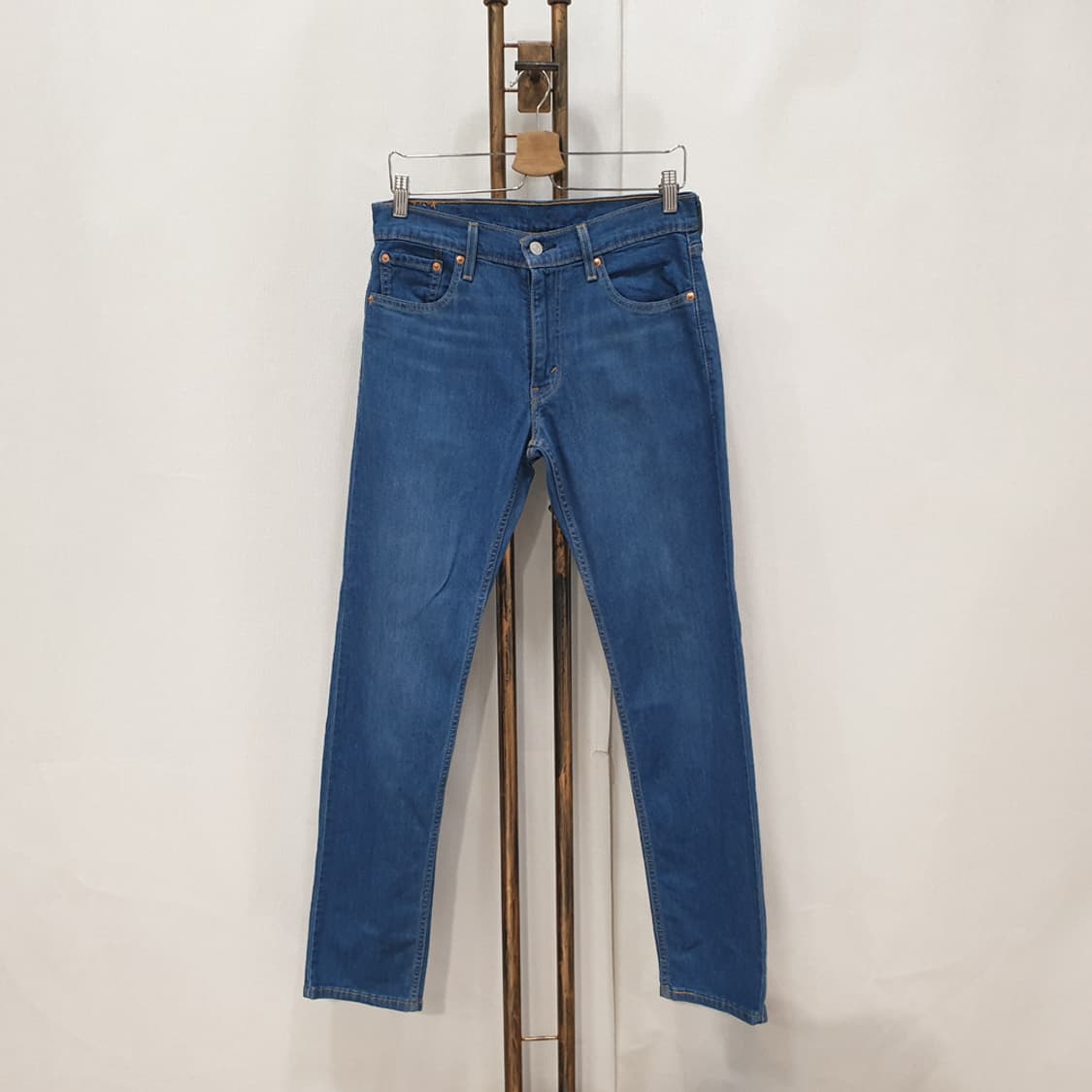 리바이스 502 레귤러 테이퍼드핏 데님 청바지 30 상품이미지1