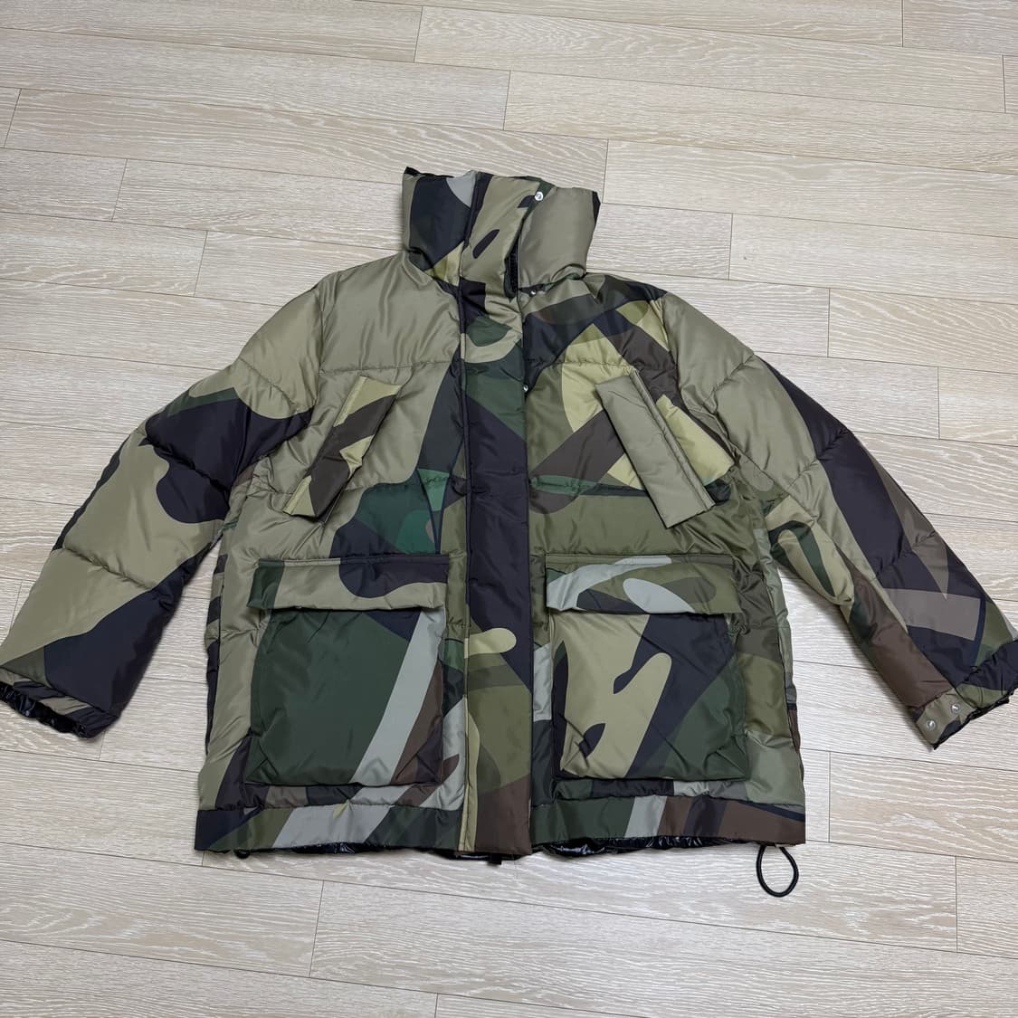 사카이 sacai 카우스 패딩 2사이즈 상품이미지2