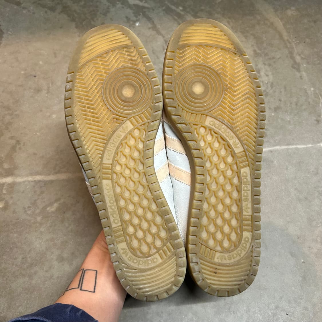 290) 아디다스 버뮤다 원더 화이트 스니커즈 신발 상품이미지9