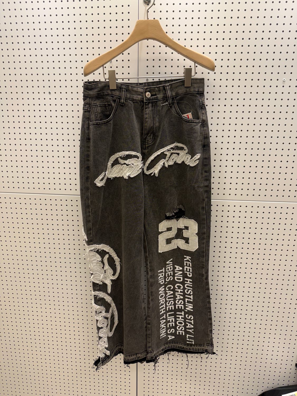 그래픽 패치 디스트로이드 데님 팬츠 U844 상품이미지3