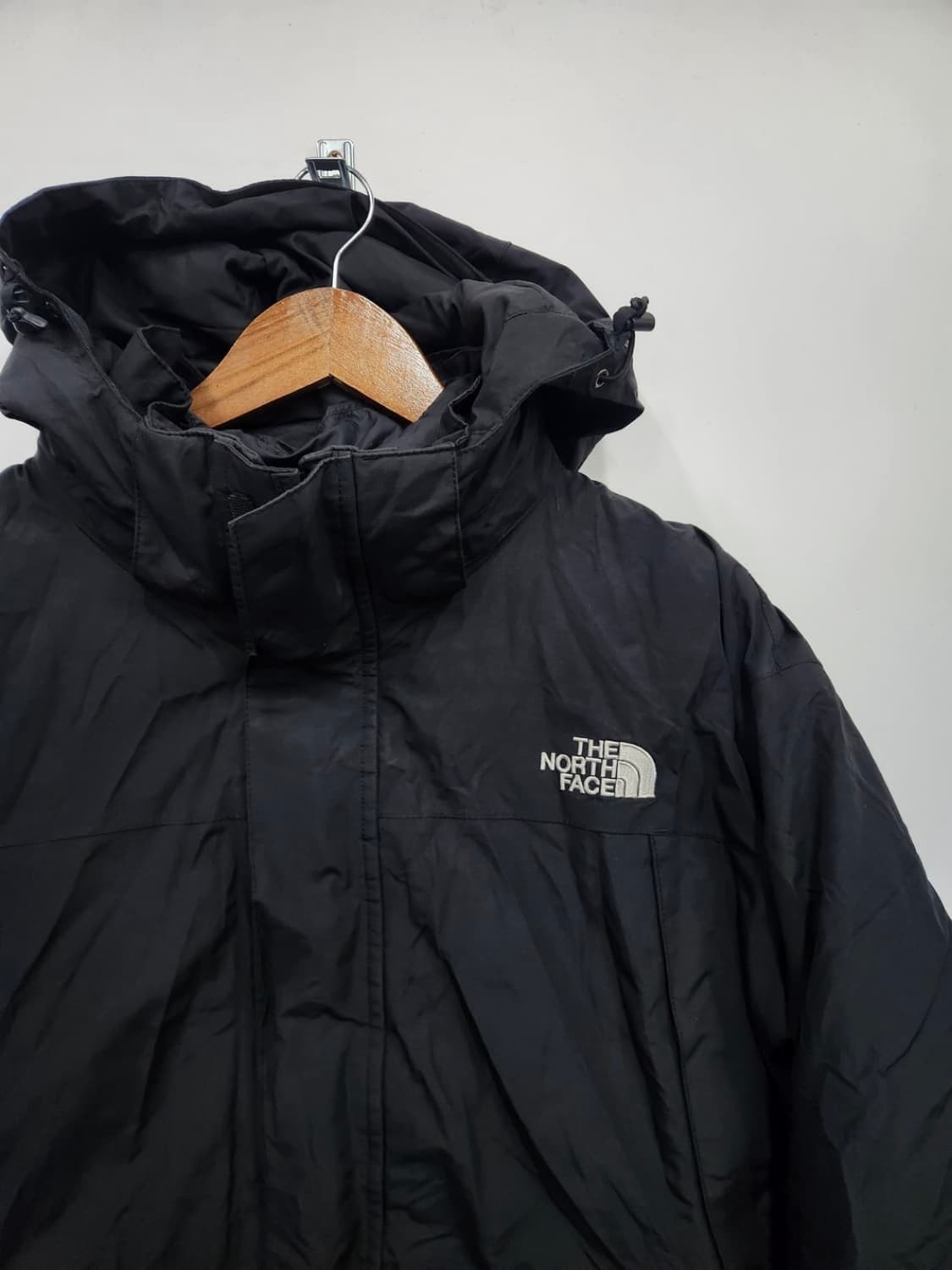 노스페이스 고어텍스 블랙 패딩 상품이미지3