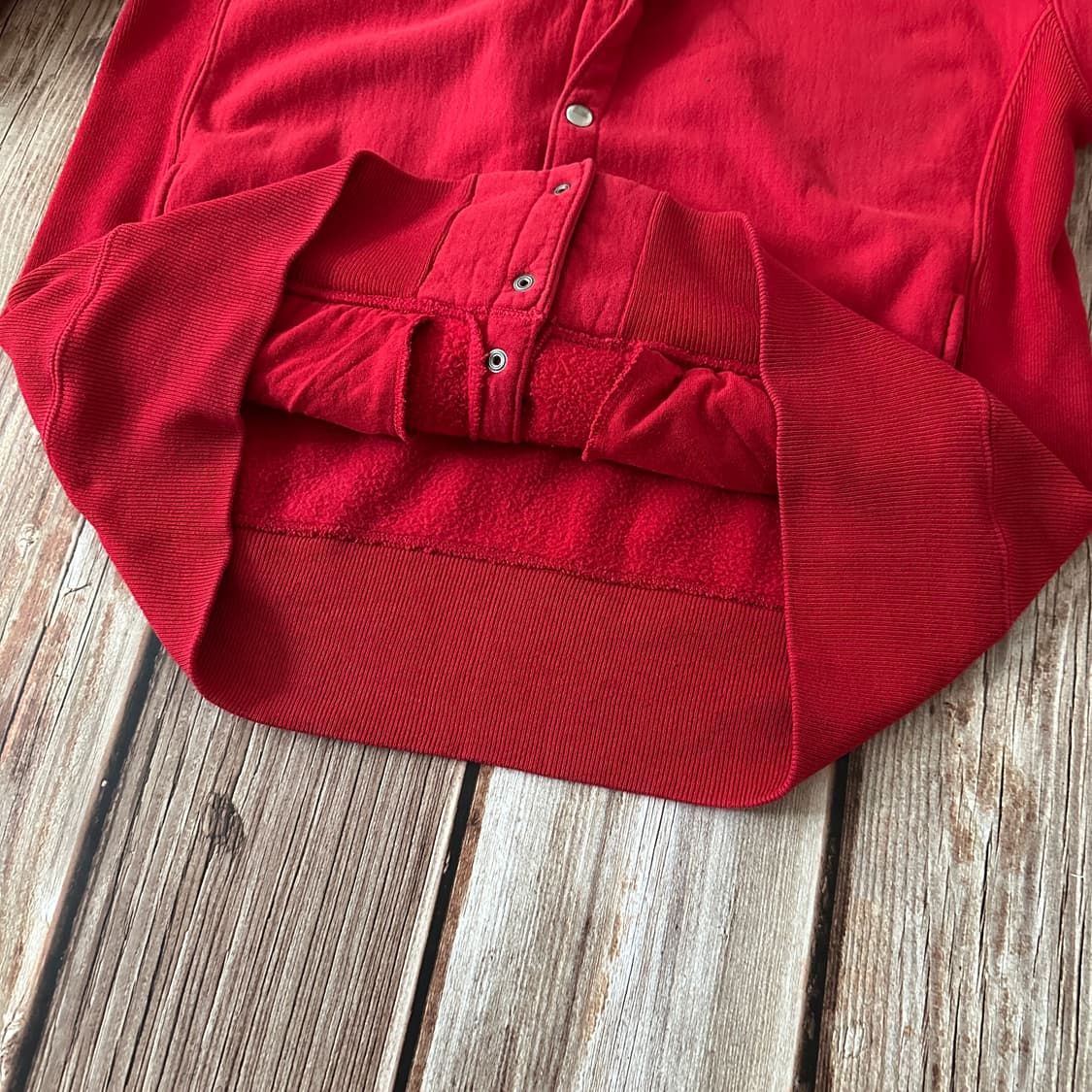 체스윅 by 토요엔터프라이즈 리버스위브 스냅 가디건 레드 색상 L 사이즈 상품이미지9
