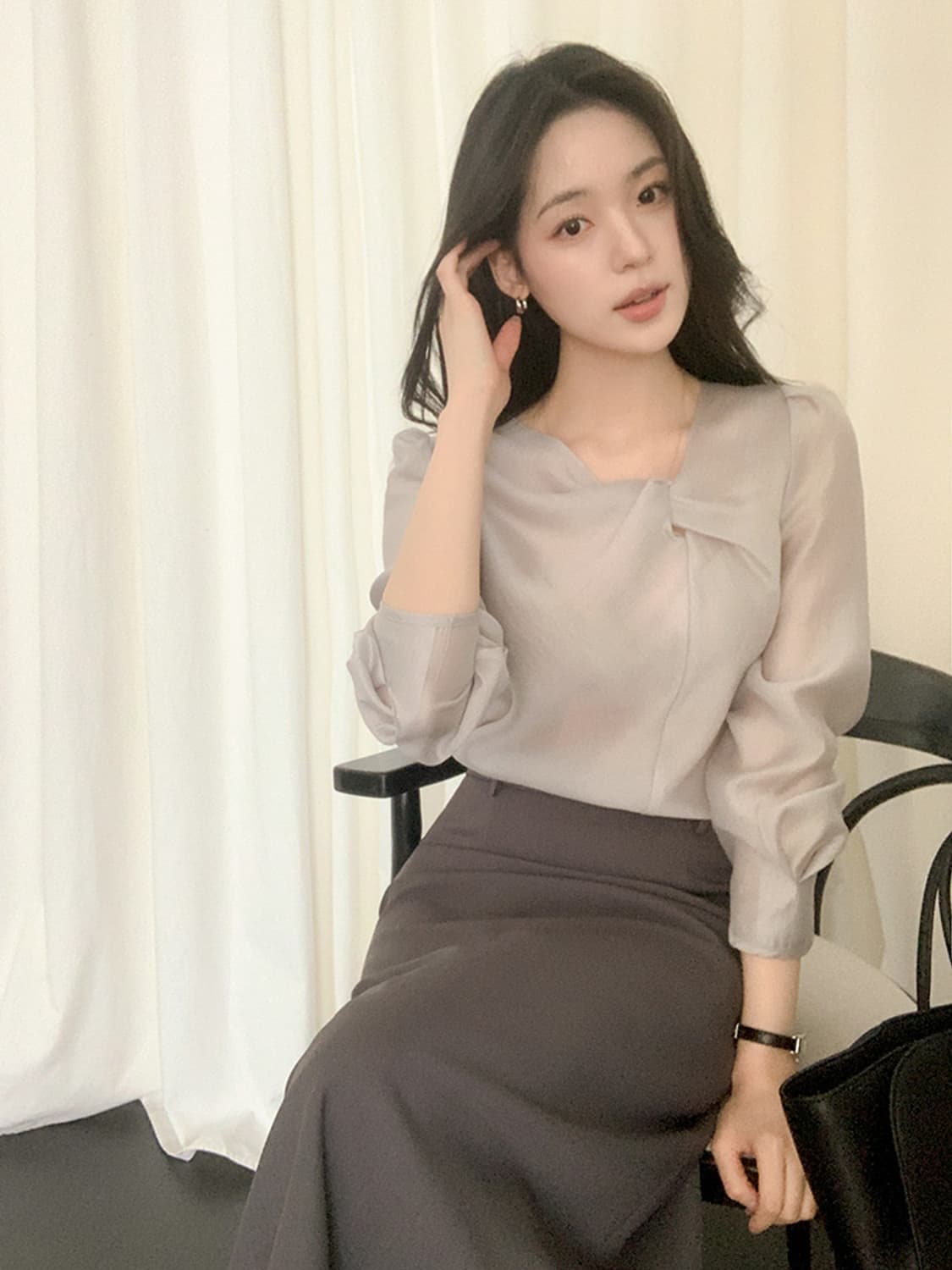 [새상품] 렌느 블라우스  상품이미지1