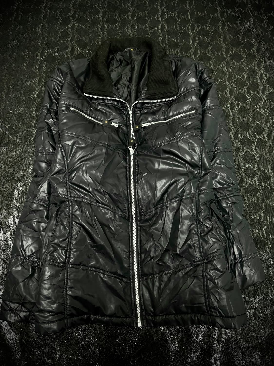 “Vintage” Chic Mood Black Zipper detail  상품이미지1