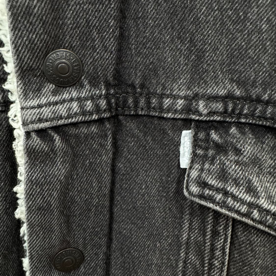 리바이스 타입 3 실버탭 쉐르파 흑청 데님 트러커 자켓 상품이미지5