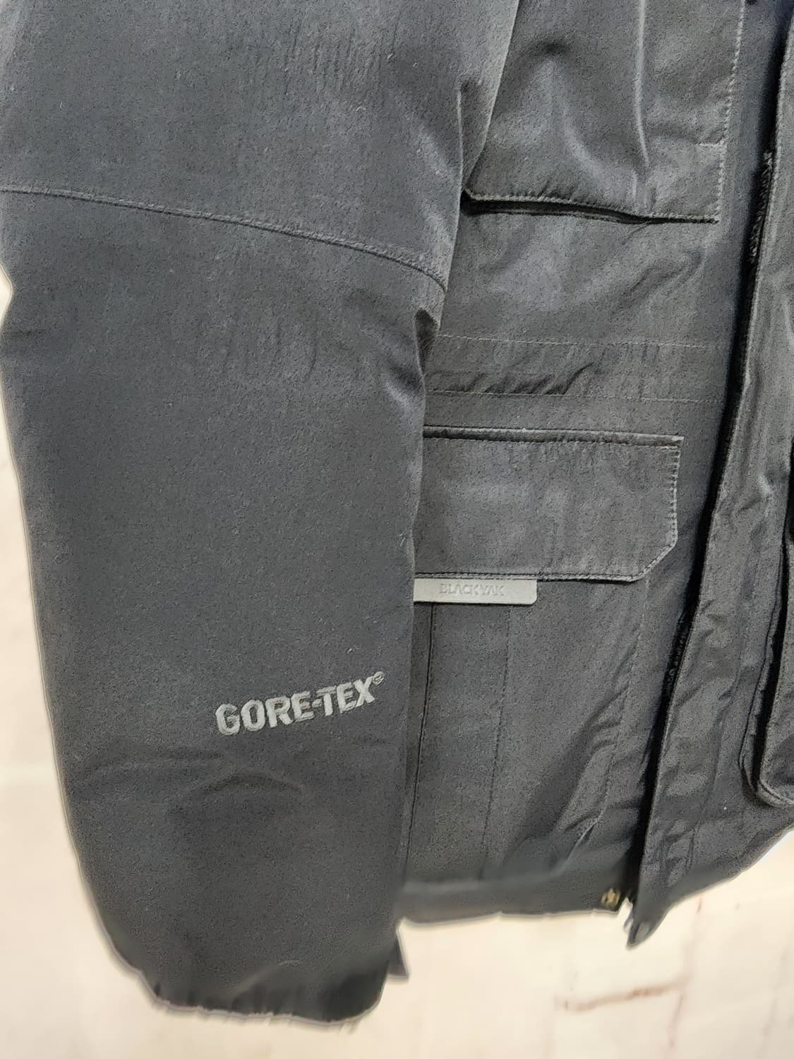 블랙야크 여성 고어텍스 패딩 점퍼 상품이미지4