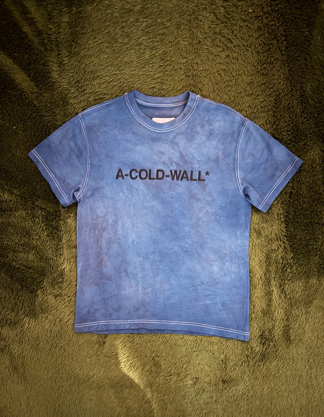 [L] ACW 어콜드월 러버 로고 핸드 다잉 소프트 터치 티셔츠 인디고 상품이미지1