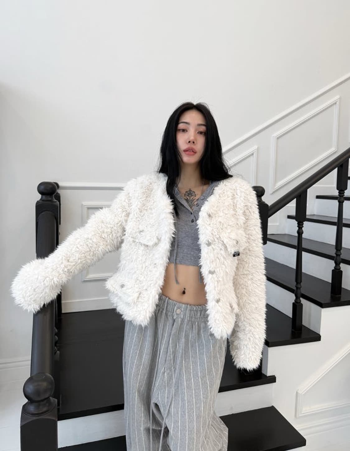 미스테리어스호텔 퍼자켓 화이트 상품이미지1