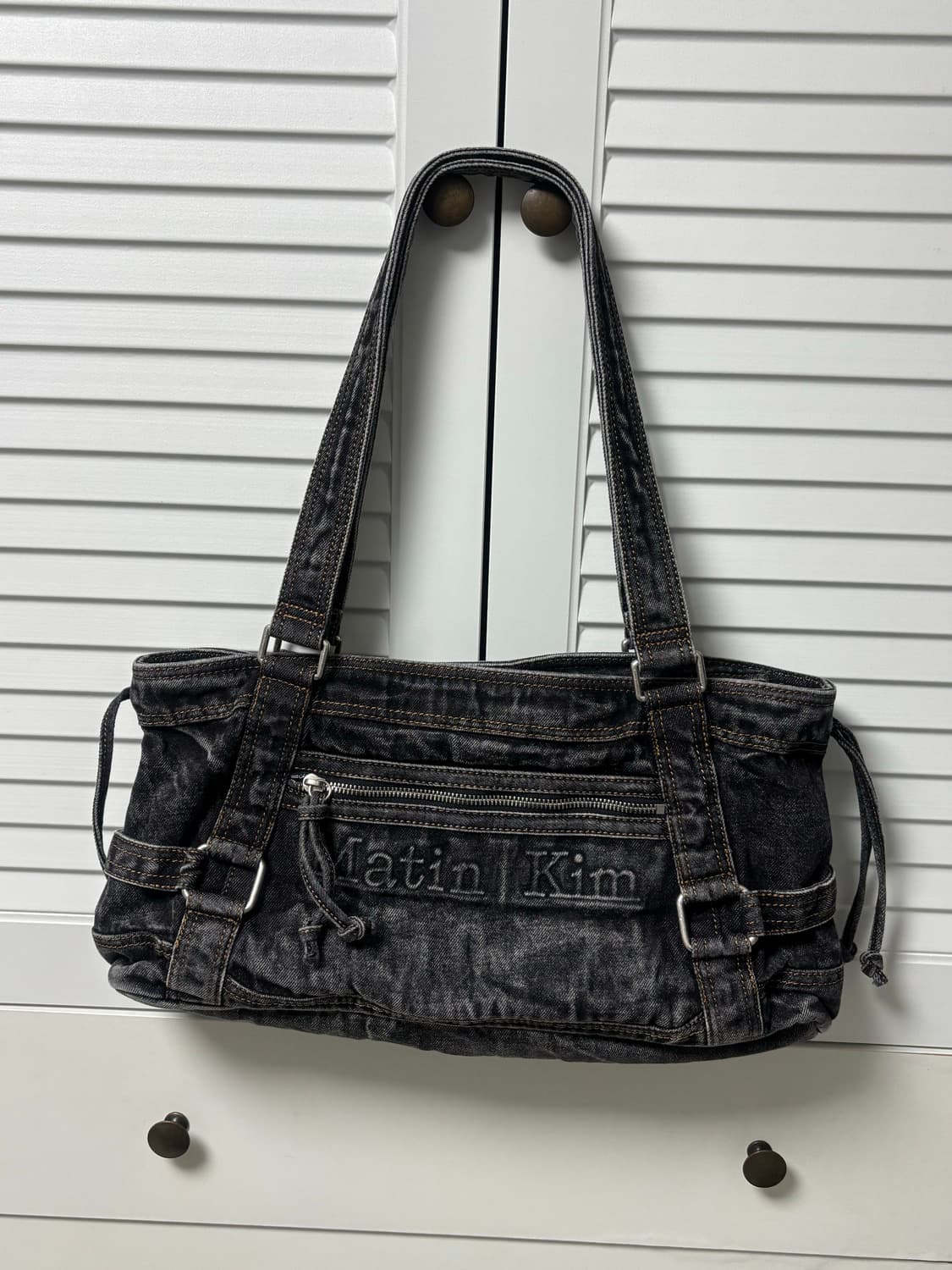 마뗑킴 워시드 데님 스퀘어백 블랙 상품이미지2