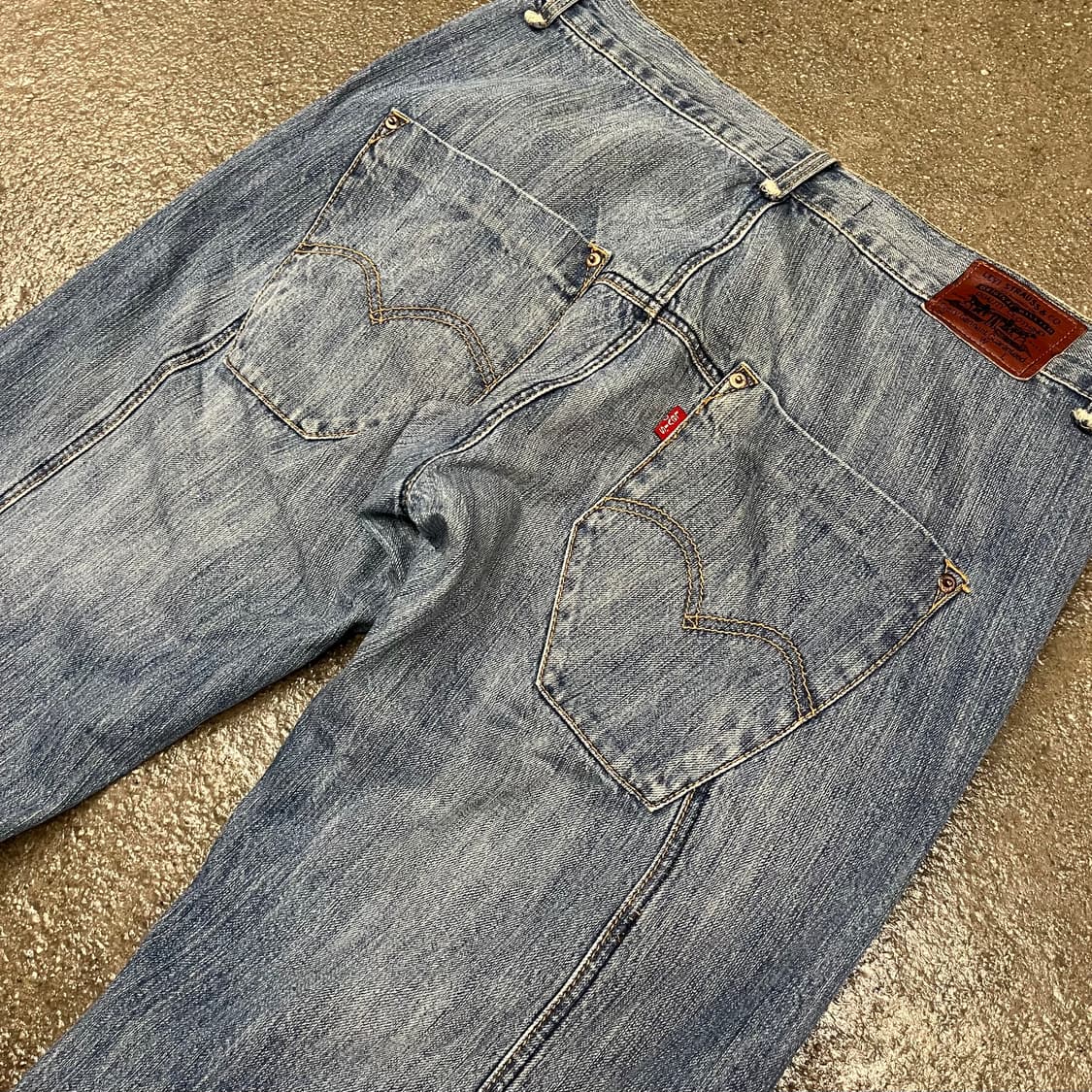 00s 리바이스 엔지니어드진(34“) 상품이미지4