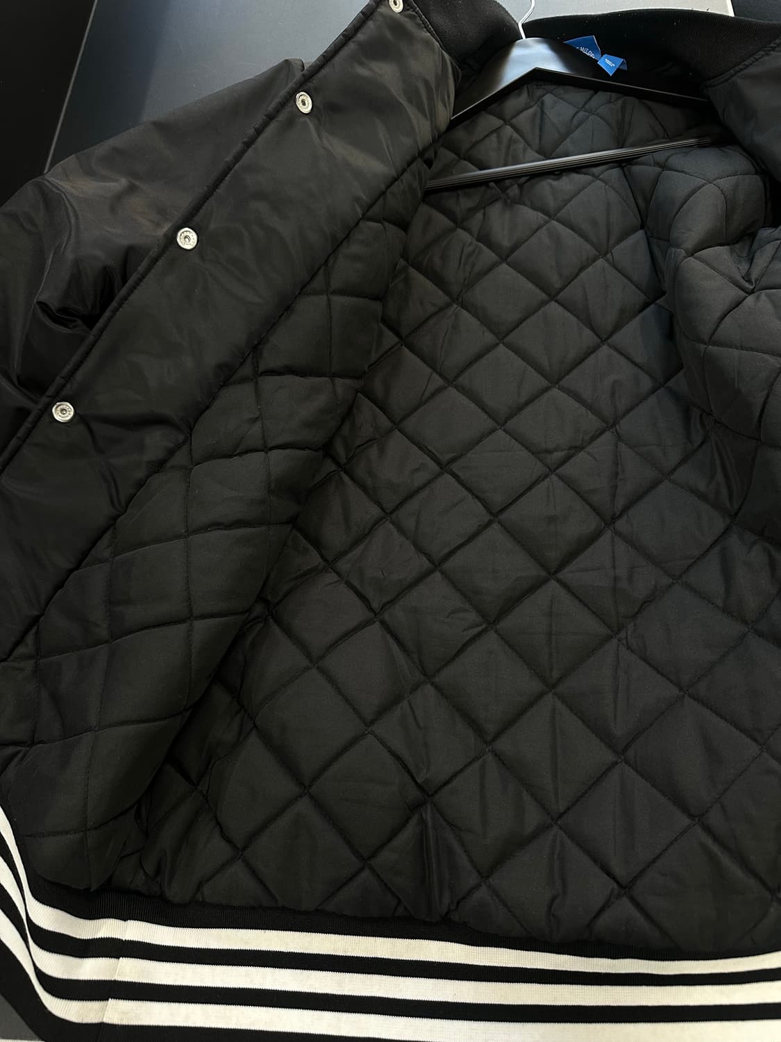 아디다스 25주년 니고베어 바시티 자켓 상품이미지5