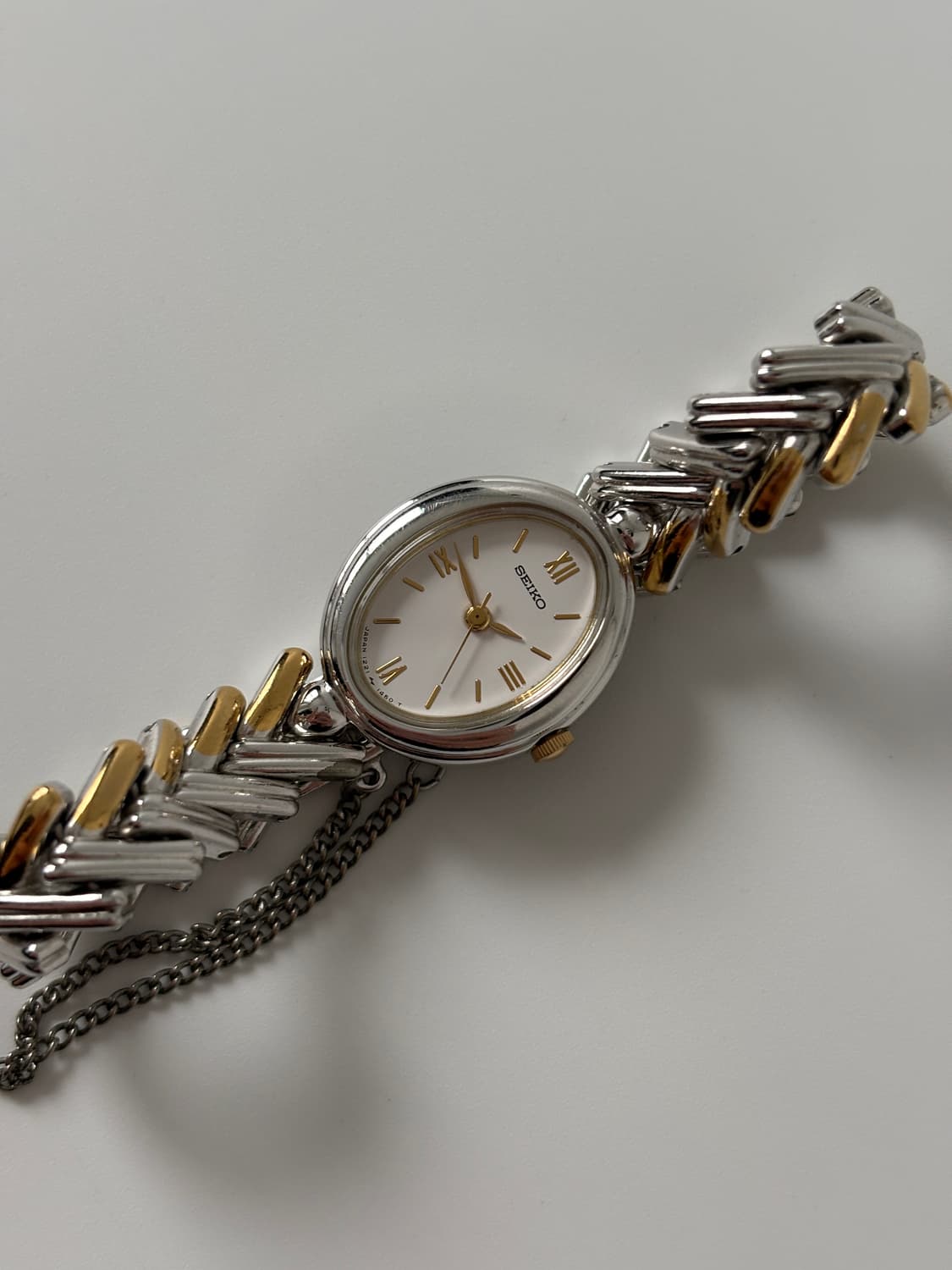 세이코 1980년대 빈티지 시계 오벌 브레이슬릿 콤비 쿼츠 여성 상품이미지4