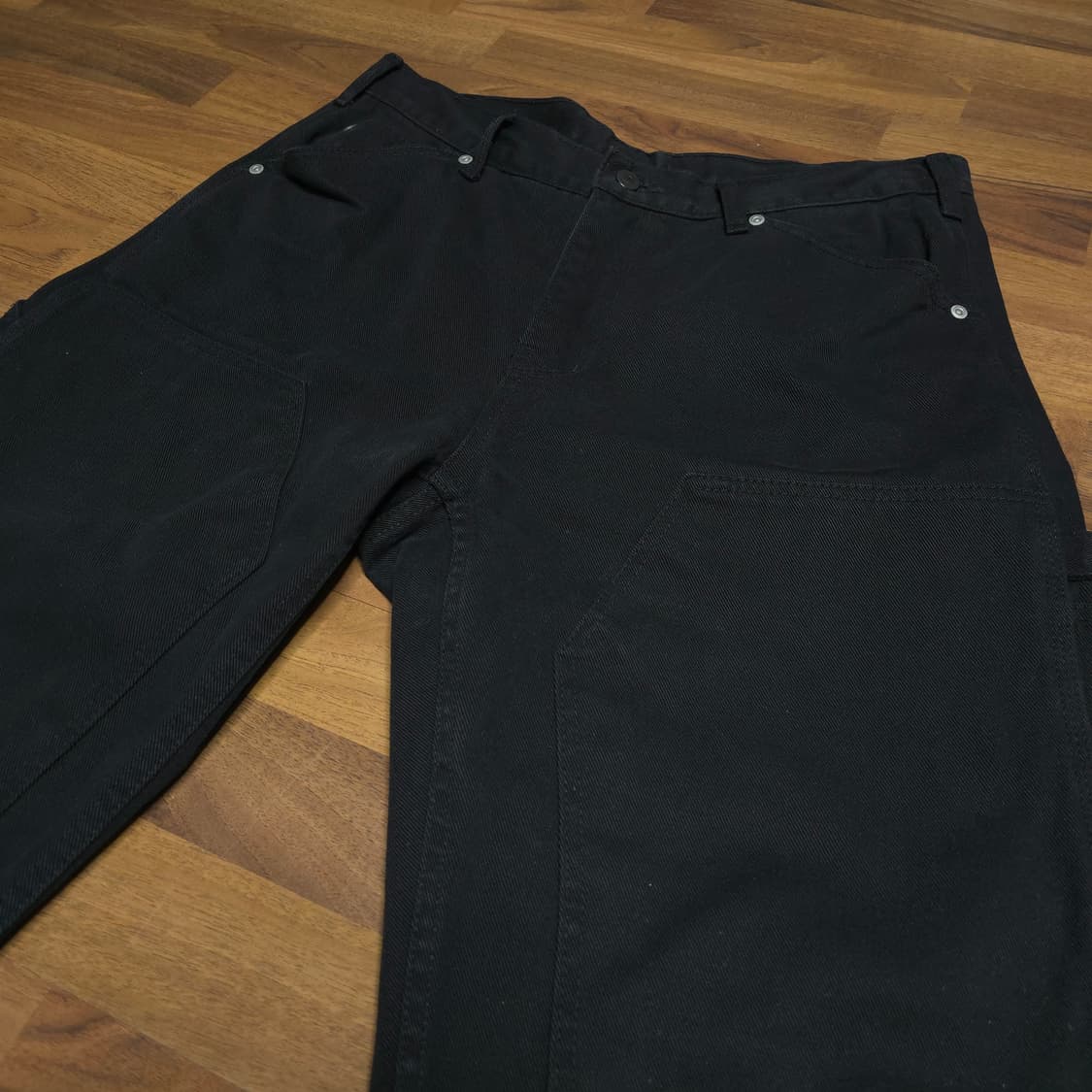 [2]도넛리벤지 워크팬츠 더블니 블랙 핑거프레스 상품이미지2