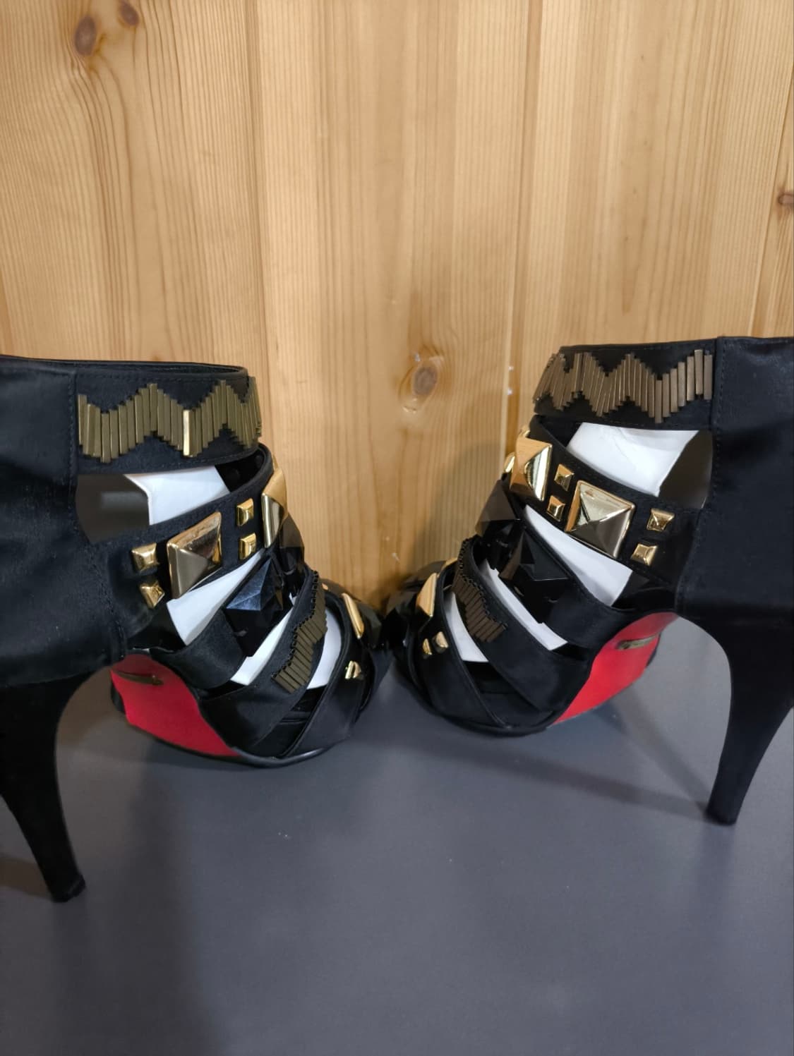 230mm 슈콤마보니 비즈 스터드 구두 힐 상품이미지6