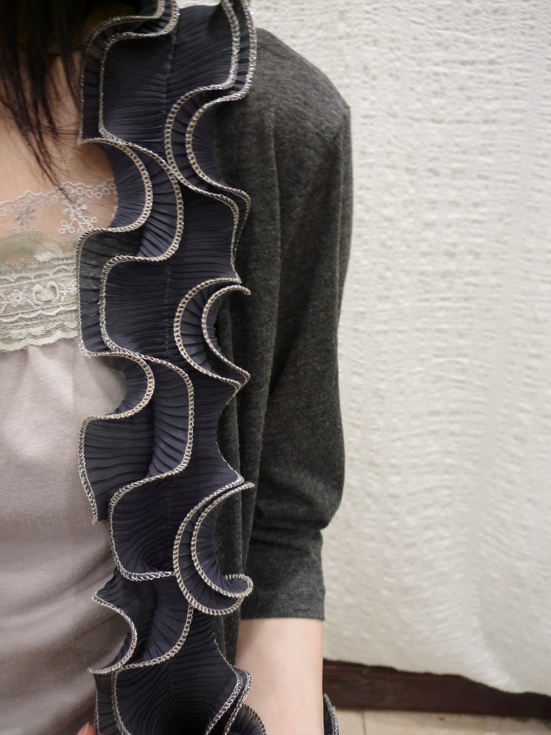Moonwave Frill Cardigan 상품이미지7